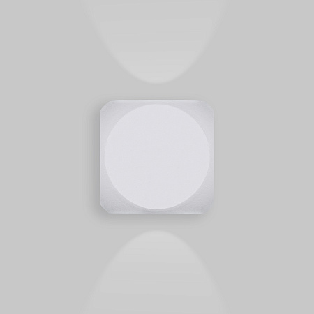 Уличный настенный светодиодный светильник Maytoni Bond Street O015WL-L4W