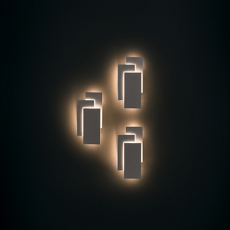 Настенный светильник Maytoni Kona C804WL-L12W