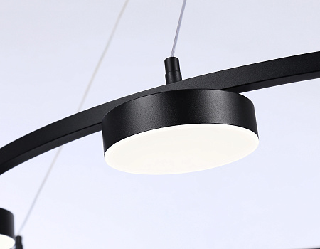 Люстра подвесная светодиодная LineTech FL51763