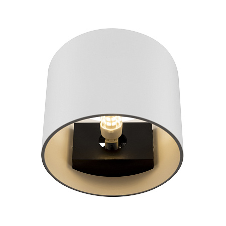 Настенный светильник Maytoni Round C066WL-01W