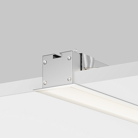 Линейный светильник светодиодный встраиваемый 4000К 500*50*35мм Maytoni LL313002